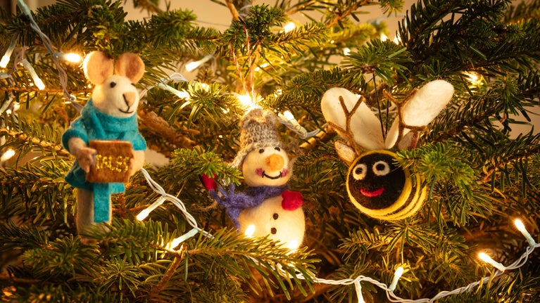 Felt Christmas characters hang on a chain